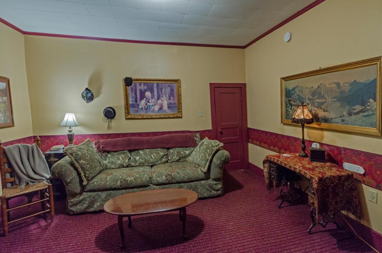 Armour'S Hotel & Spa Red Boiling Springs Экстерьер фото
